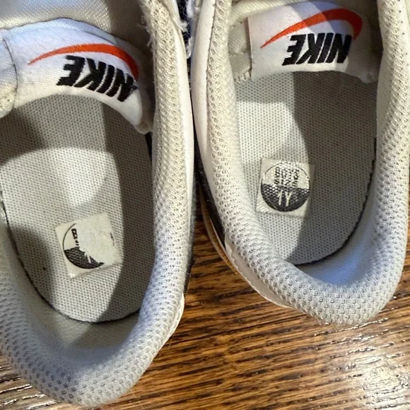 Boys Nike Court Legacy Sneaker - Picture 6 of 9